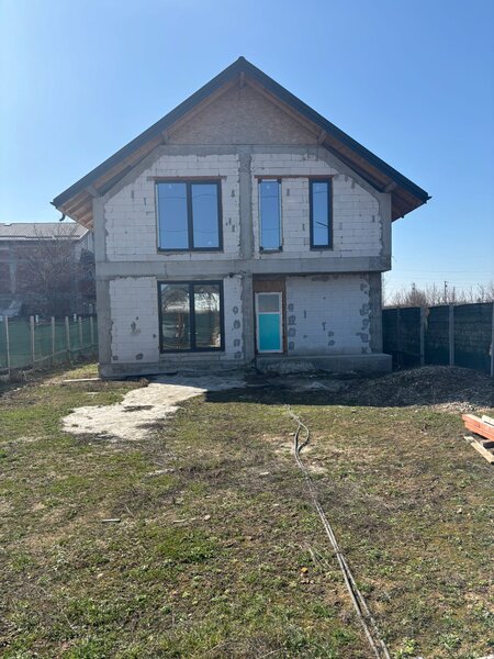 Cernica, vila individuala, str. Plantelor,